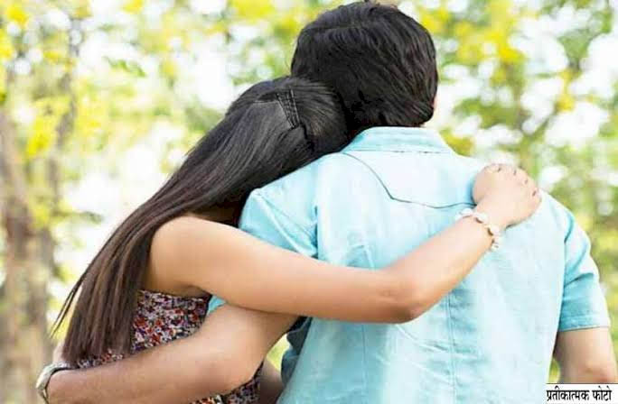 घटस्फोटासाठी आलेले पती-पत्नी जिल्हा विधी सेवा प्राधिकरणाच्या प्रयत्नामुळे एकत्र 1 घटस्फोटासाठी आलेले पती-पत्नी जिल्हा विधी सेवा प्राधिकरणाच्या प्रयत्नामुळे एकत्र