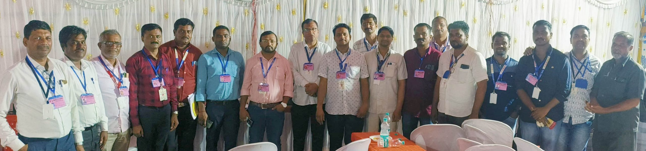 जिल्हा प्रशासनाने सूक्ष्मपणे नियोजन करून लोकशाहीचा उत्सव थाटात साजरा केला मतमोजणीसाठी नियुक्त अधिकारी-कर्मचारी तसेच पत्रकार यांच्याकडून प्रशासनाच्या कामाचे कौतुक 1 जिल्हा प्रशासनाने सूक्ष्मपणे नियोजन करून लोकशाहीचा उत्सव थाटात साजरा केला मतमोजणीसाठी नियुक्त अधिकारी-कर्मचारी तसेच पत्रकार यांच्याकडून प्रशासनाच्या कामाचे कौतुक