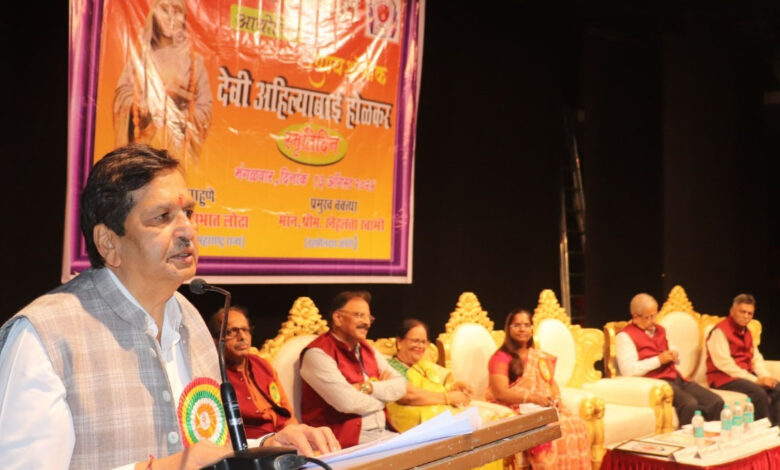 महाराष्ट्रातील अहिल्याभवन संपूर्ण देशात आदर्श ठरेल- कौशल्य विकास मंत्री मंगल प्रभात लोढा 1 महाराष्ट्रातील अहिल्याभवन संपूर्ण देशात आदर्श ठरेल- कौशल्य विकास मंत्री मंगल प्रभात लोढा
