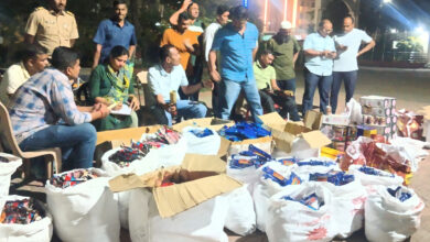 उमरगा पोलिसाची अवैध गुटखावर कारवाई; 3 उमरगा पोलिसाची अवैध गुटखावर कारवाई;