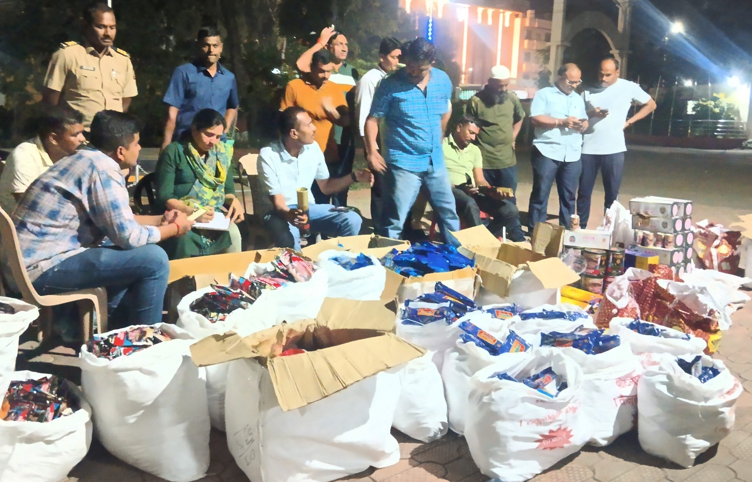 उमरगा  पोलिसाची अवैध गुटखावर कारवाई;