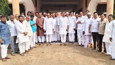 काडादी यांच्या विजयासाठी प्रामाणिकपणे काम करा : दिलीपराव माने 5 काडादी यांच्या विजयासाठी प्रामाणिकपणे काम करा : दिलीपराव माने