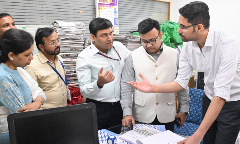 विधानसभा निवडणूक कालावधीमध्ये मुद्रित , इलेक्ट्रॉनिक व समाज माध्यमावरील प्रचारावर बारकाईने लक्ष ठेवावे -निवडणूक जनरल निरीक्षक 1 विधानसभा निवडणूक कालावधीमध्ये मुद्रित , इलेक्ट्रॉनिक व समाज माध्यमावरील प्रचारावर बारकाईने लक्ष ठेवावे -निवडणूक जनरल निरीक्षक