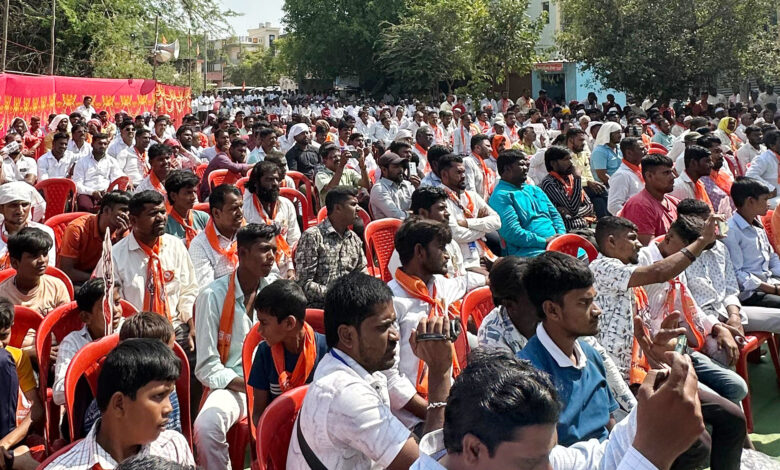 मंद्रूप येथे शिवसेना उपनेते नितीन बानगुडे पाटील यांच्या प्रमुख उपस्थितीत अमर पाटील यांच्या प्रचारार्थ सभा संपन्न 1 मंद्रूप येथे शिवसेना उपनेते नितीन बानगुडे पाटील यांच्या प्रमुख उपस्थितीत अमर पाटील यांच्या प्रचारार्थ सभा संपन्न