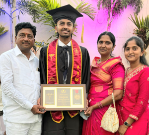 लऊळ येथील डॉ.अनुराग नलवडे यांना एम.बी.बी.एस.पदवी बहाल"