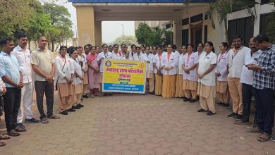 प्रलंबित मागण्यांसाठी अंबाजोगाईत परिचारिकांचा बेमुदत संप सुरू