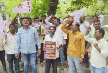 नीट पेपरफुटी प्रकरणी सोलापुरात संतप्त आंदोलन