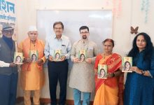 आईत्वाचं महात्म्य हे अवकाशापेक्षाही विशाल आहे...डॉ.मारुती टकले 2 आईत्वाचं महात्म्य हे अवकाशापेक्षाही विशाल आहे...डॉ.मारुती टकले