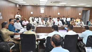 शहरातील दोन्ही उड्डाणपुलाच्या भूसंपादनाची प्रक्रिया तातडीने करावी - जिल्हाधिकारी एस. कार्तीकेयन
