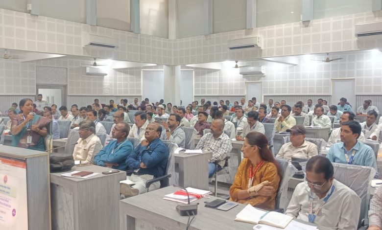 गुणवत्तापूर्ण शिक्षण, विद्यार्थ्यांची सुरक्षितता आणि शाळांच्या भौतिक सुविधांना प्राधान्य 30 गुणवत्तापूर्ण शिक्षण, विद्यार्थ्यांची सुरक्षितता आणि शाळांच्या भौतिक सुविधांना प्राधान्य